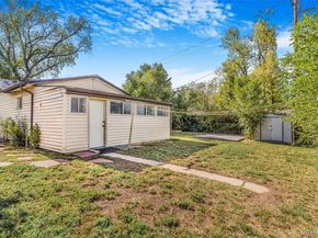 960 Paris Street, Aurora CO 80010