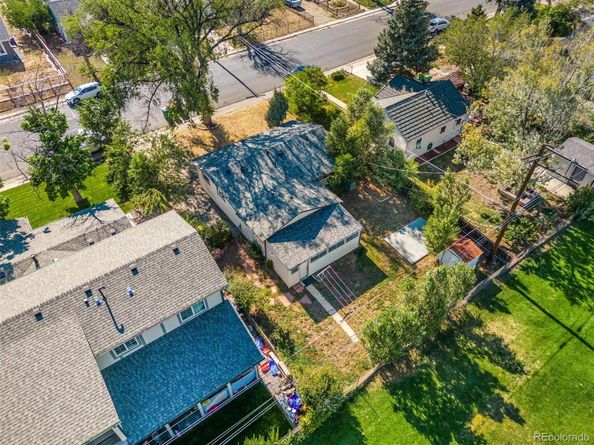 960 Paris Street, Aurora CO 80010