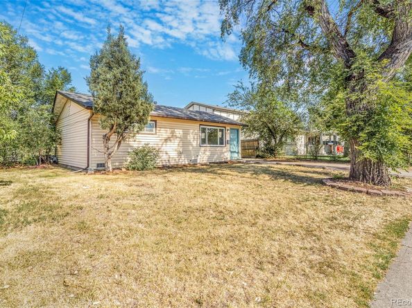 960 Paris Street, Aurora CO 80010