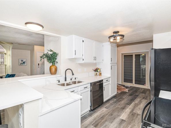 1872 S Quintero Way, Aurora CO 80017