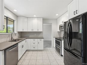 3185 S Ensenada Way, Aurora CO 80013