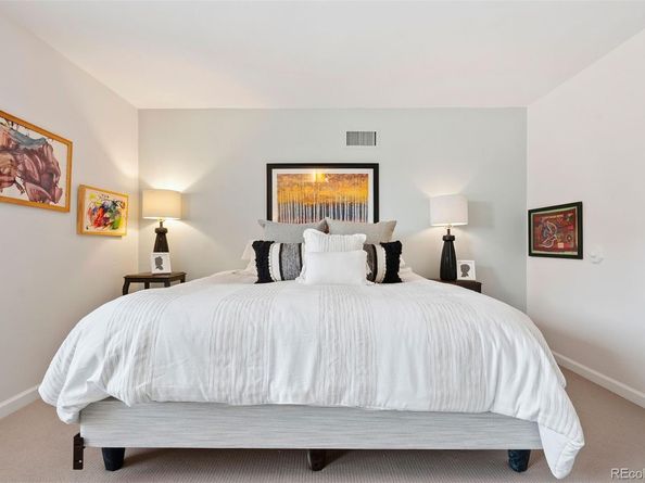 2 Adams Street 806, Denver CO 80206