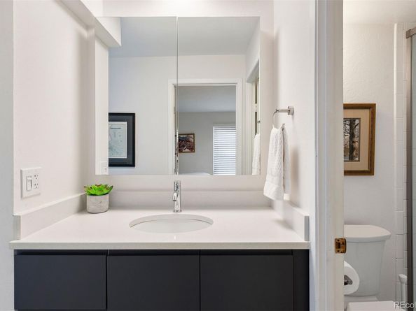 2 Adams Street 806, Denver CO 80206