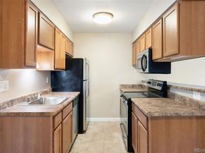 695 Manhattan Drive 5, Boulder CO 80303