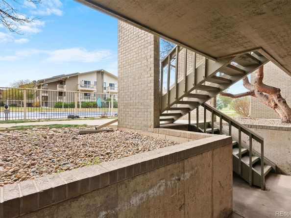695 Manhattan Drive 5, Boulder CO 80303