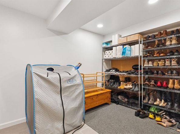 8612 W 69th Place, Arvada CO 80004