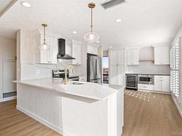 2000 E 12th Avenue 15D, Denver CO 80206