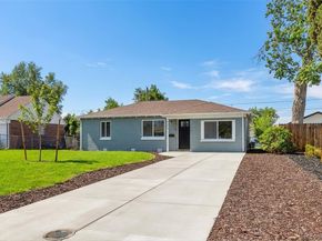 3055 Holly Street, Denver CO 80207