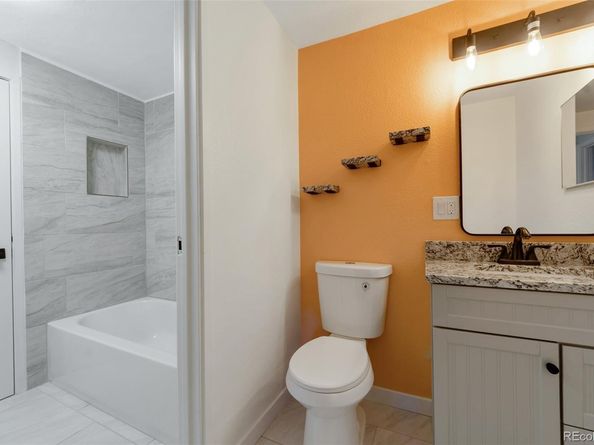 7335 E Quincy Avenue 104, Denver CO 80237