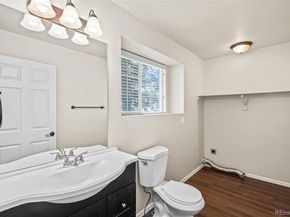 1127 S Ventura Circle C, Aurora CO 80017