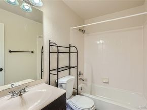 1127 S Ventura Circle C, Aurora CO 80017