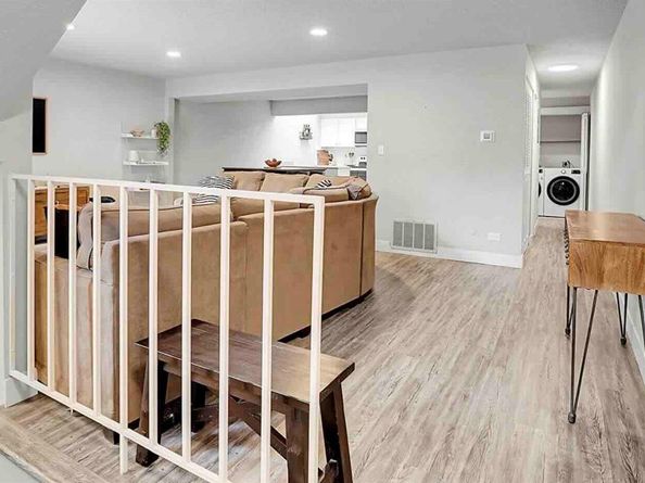 2895 S Locust Street, Denver CO 80222