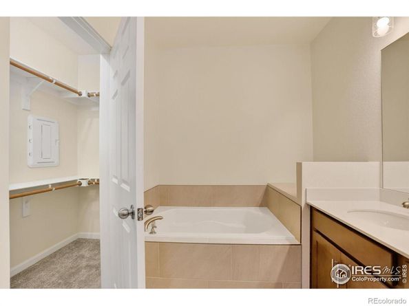 2435 Calais Drive 20E, Longmont CO 80504