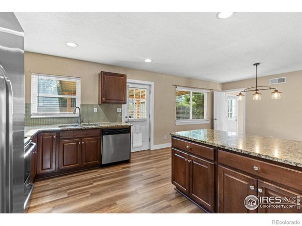 1170 Racine Street, Aurora CO 80011