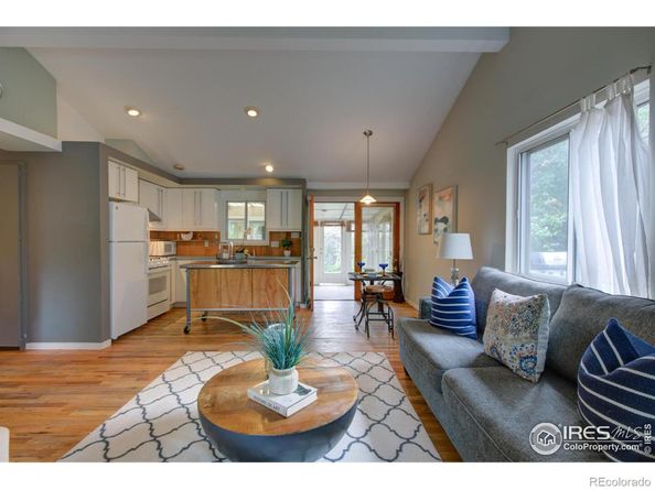 1110 Hartford Drive, Boulder CO 80305