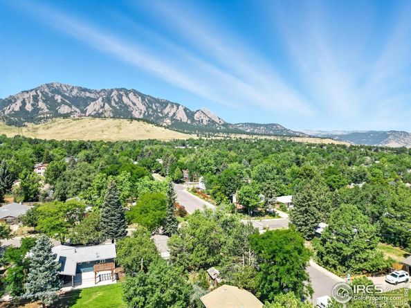 1110 Hartford Drive, Boulder CO 80305