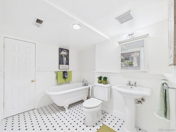 8557 Coors Loop, Arvada CO 80005