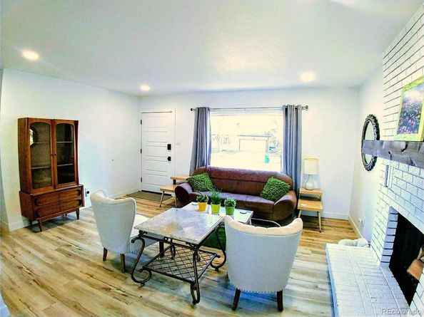 Undisclosed Address #3832514, Lakewood CO 80228