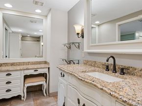 12335 E Bates Circle, Aurora CO 80014