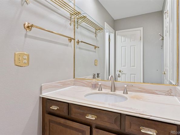 12335 E Bates Circle, Aurora CO 80014