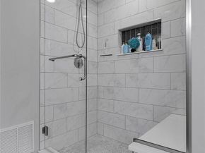 Undisclosed Address #3630284, Denver CO 80205