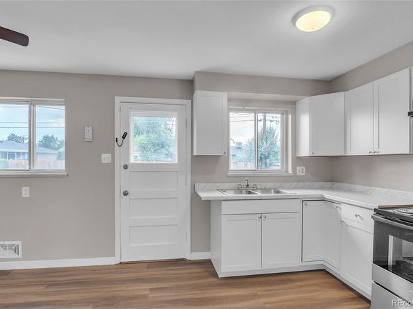 3055 Carson Street, Aurora CO 80011