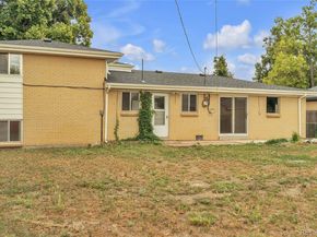 3055 Carson Street, Aurora CO 80011