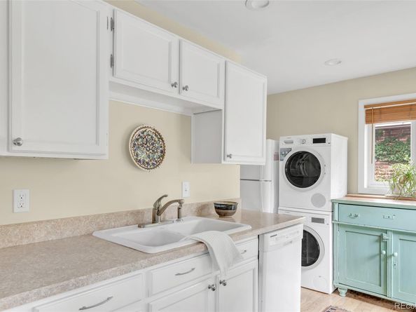 1210 Locust Street, Denver CO 80220