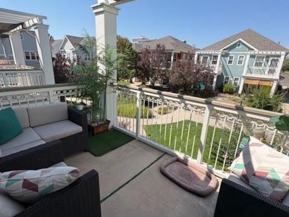 7454 E 28th Avenue 3, Denver CO 80238