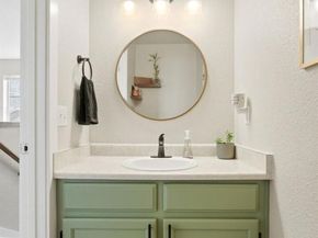 19083 E 16th Avenue, Aurora CO 80011