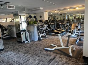 1020 15th Street 33A, Denver CO 80202