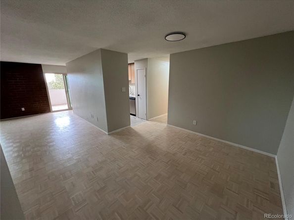 2880 S Locust Street 507S, Denver CO 80222