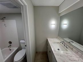 2880 S Locust Street 507S, Denver CO 80222