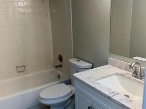 2880 S Locust Street 507S, Denver CO 80222