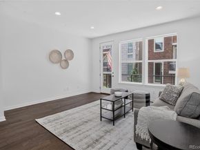 530 E Hinsdale Avenue, Littleton CO 80122