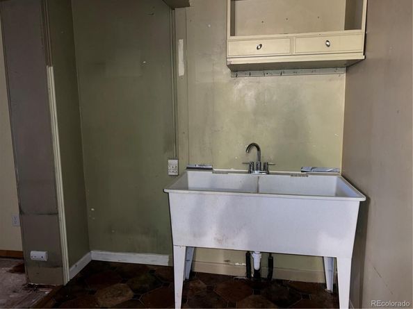 Undisclosed Address #4126553, Denver CO 80219