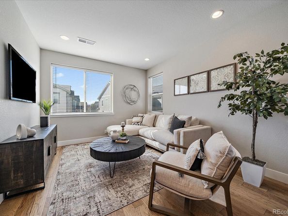 2076 Alcott Way, Broomfield CO 80023