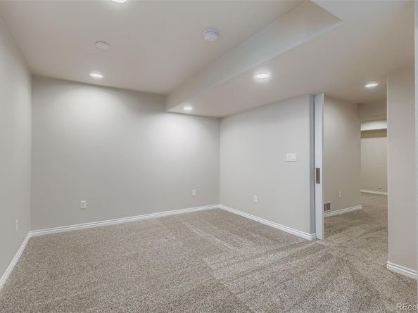 Undisclosed Address #4220425, Broomfield CO 80023