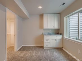 Undisclosed Address #4220425, Broomfield CO 80023