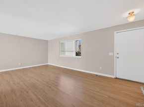 1541 S Fairplay Way, Aurora CO 80012