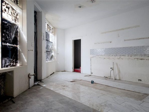 Undisclosed Address #4542211, Denver CO 80205