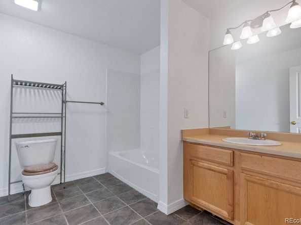 804 Summer Hawk Drive 11304, Longmont CO 80504