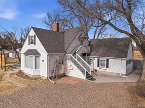 6925 W 14th Avenue, Lakewood CO 80214