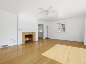 6925 W 14th Avenue, Lakewood CO 80214