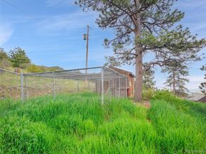 Undisclosed Address #4321153, Golden CO 80403
