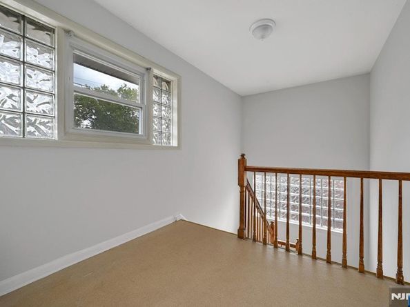 1227 Inwood Terrace, Fort Lee NJ 07024