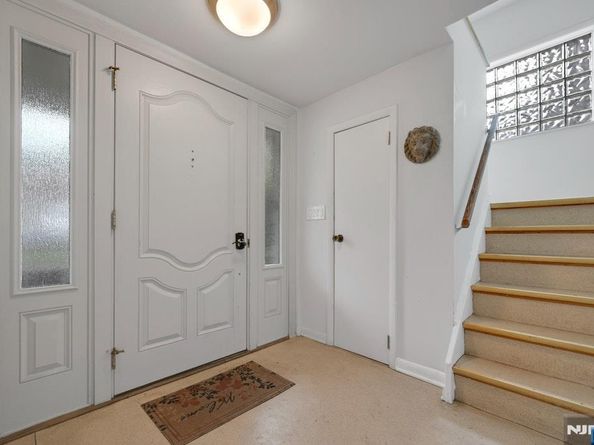 1227 Inwood Terrace, Fort Lee NJ 07024
