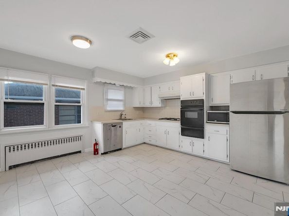 1227 Inwood Terrace, Fort Lee NJ 07024