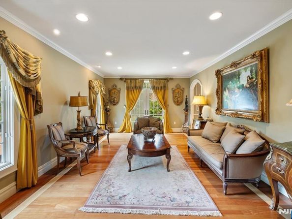 46 Jean Drive, Englewood Cliffs NJ 07632