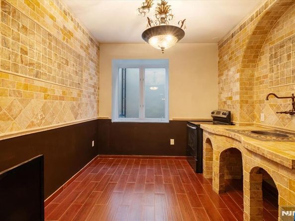 46 Jean Drive, Englewood Cliffs NJ 07632